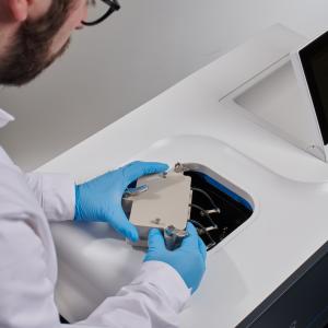 semplice da usare MICROBIOREATTORE_BIOLECTOR