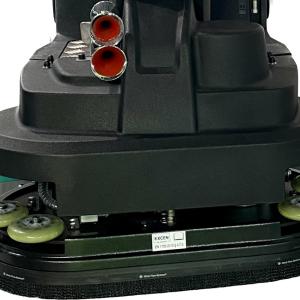 Double brosse avec un seul motoréducteur LAVEUSE_ATEX_AUTOPORTEE_BATTERIE